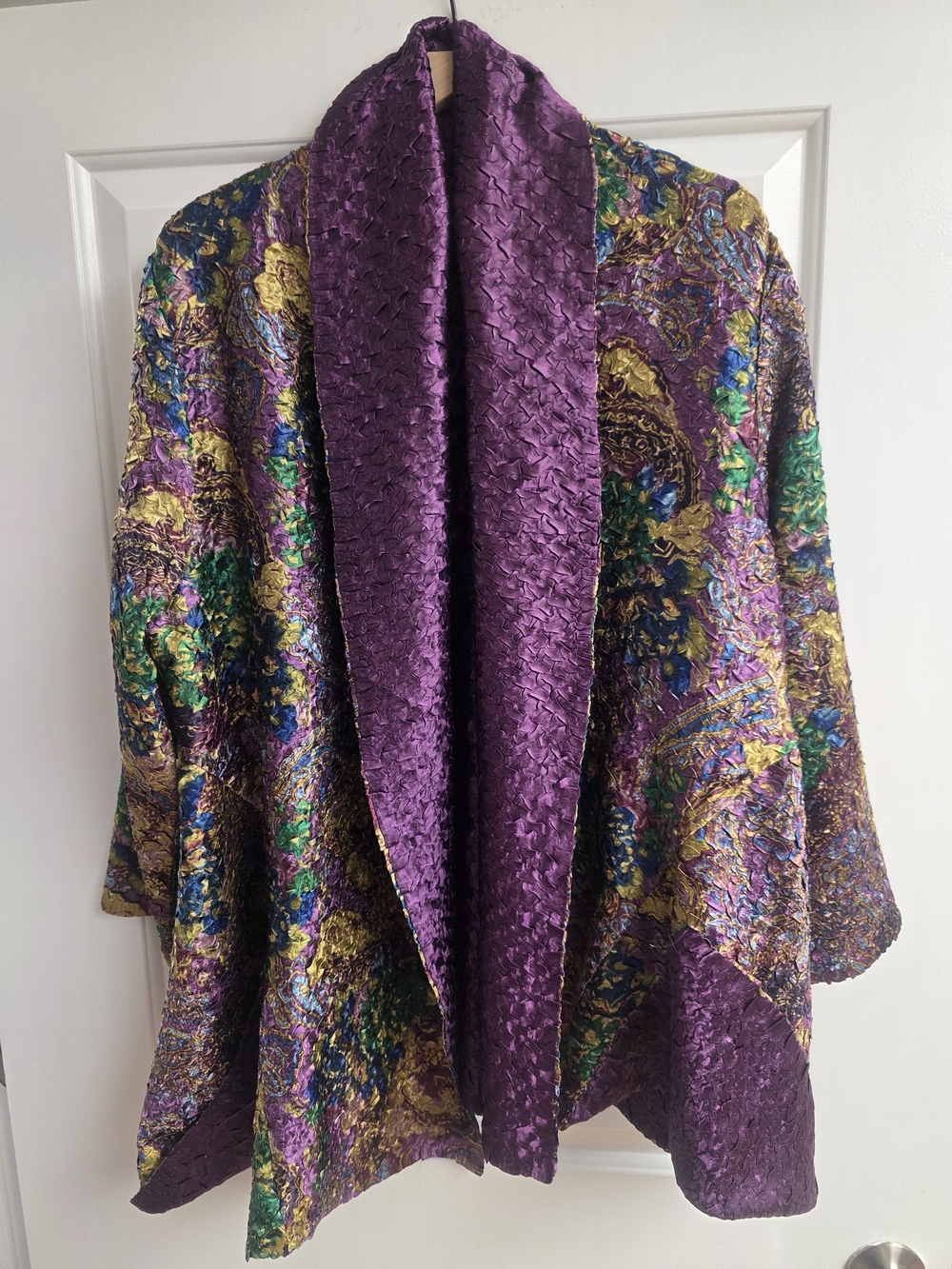 Stunning Vintage Crinkle Art Jacket / Cardigan – Purple, Gold, Green & Blue Pais